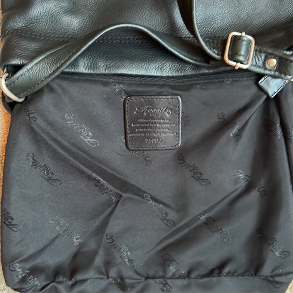 Fossil Black Leather Hobo Bag EUC - Picture 6 of 8
